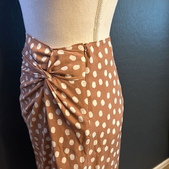 Abercrombie & fitch polka dot skirt - Picture 4 of 8